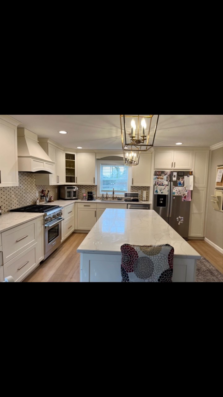 I love me some good before and after pics!!! ?. Our clients wanted their kitchen/dining room area to be transformed into one cohesive space! Well….Mission complete! ?. #KitchenAndBathShowroom #KitchensOfInsta #KitchenDesign #KitchenIdeas #KitchenReno #SuffolkCounty #NassauCounty #Contractors #ContractorsOfInsta #ContractorsOfSuffolk #ContractorsOfNassau #KitchenRemodel #DoWhatYouLove #LoveWhatYouDo