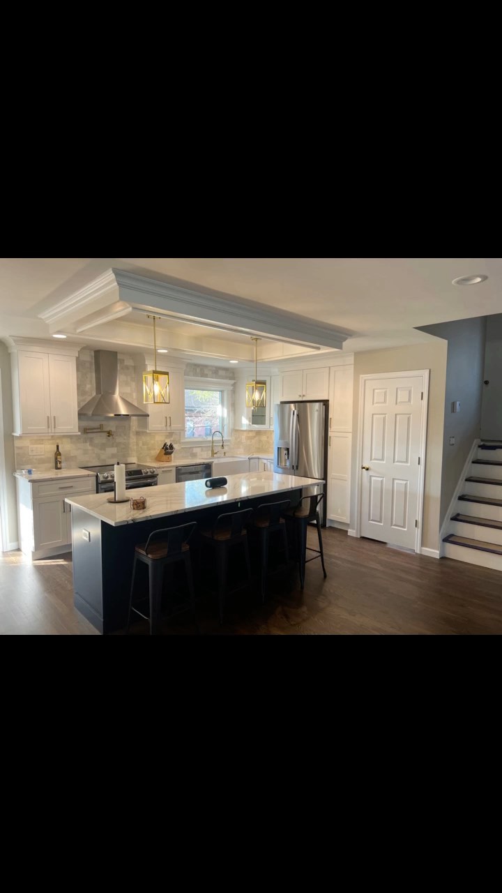 3…2…1…?. WHAT!! Now that’s a transformation!!!! When collaborating with the right people, the end is result is beautiful!! HUGE Thank You to Anthony and his team @all_americansteel for bringing our design to life!! #KitchenTransformation #KitchenGoals #KitchenDesigners #KitchenAndBathShowroom #SuffolkCountyContractors #NassauCountyContractors #KitchenOfInstagram #KitchenRenovation #DoWhatYouLove #LoveWhatYouDo