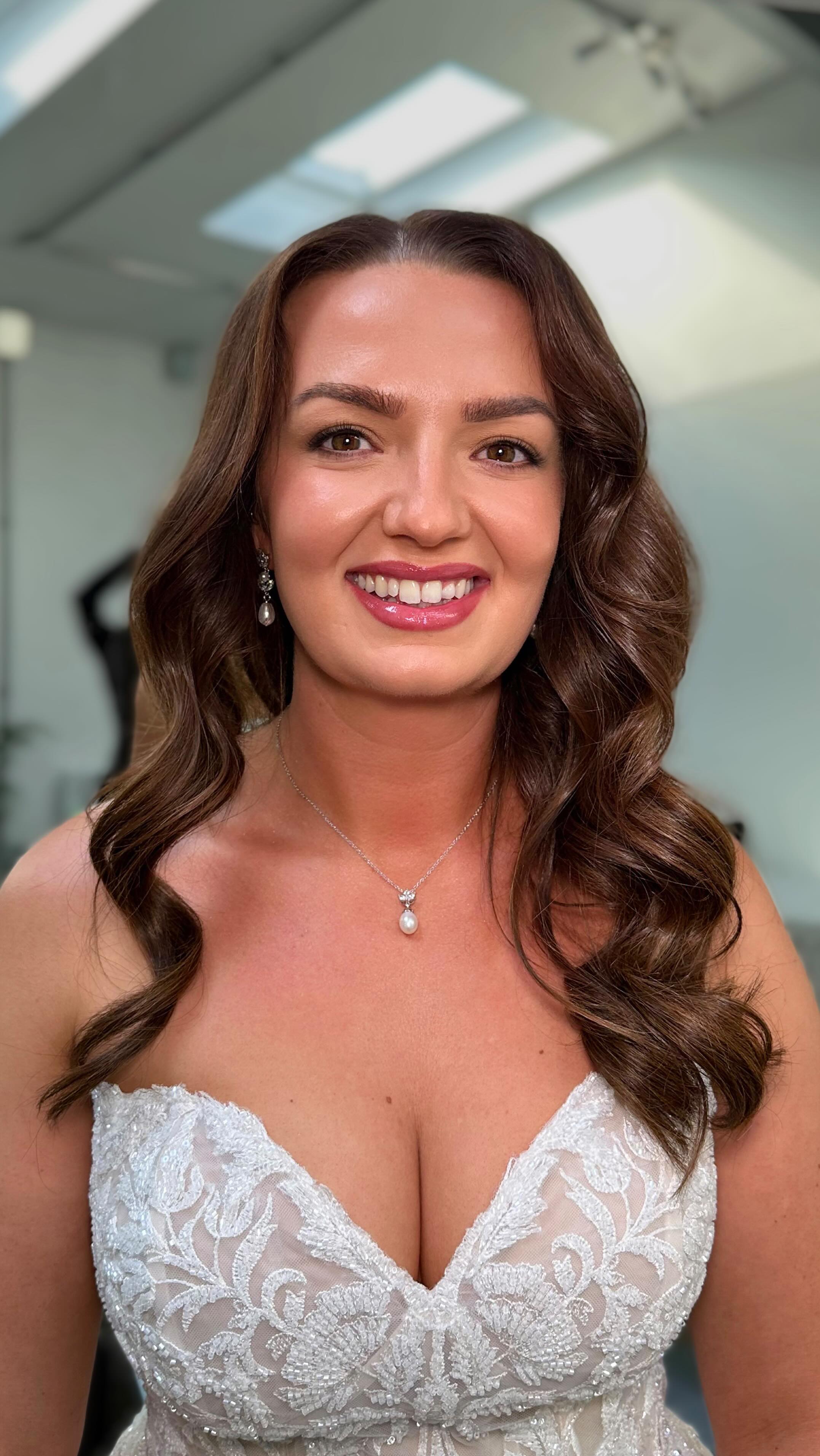 Yesterday me and @bridalbylaura had the BEST morning at @owenhouseweddingbarn for my gorgeous bride Jess’s big day ?
The vibes were immaculate, the sun was right on time and everyone looked INCREDIBLE! ?
Thank you so so much for having me Jess, you were an absolute dream, congratulations! ?
#bridalmakeup #cheshiremakeupartist #cheshirewedding #bridalmakeupartist #cheshire