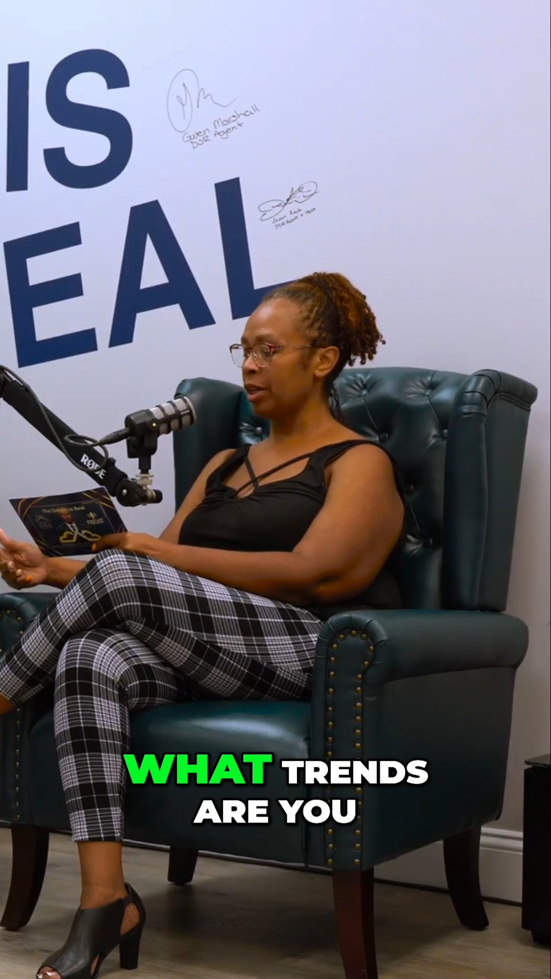 Say goodbye to gray and hello to light oak, dove white, and natural stone. Kitchen design is entering a fresh new era, and we're here for it!
Full episode in bio ?
#DesignTrends #KitchenGoals #ModernLiving #lmgkitchenandbath #LMGKitchen #gaetanominardi