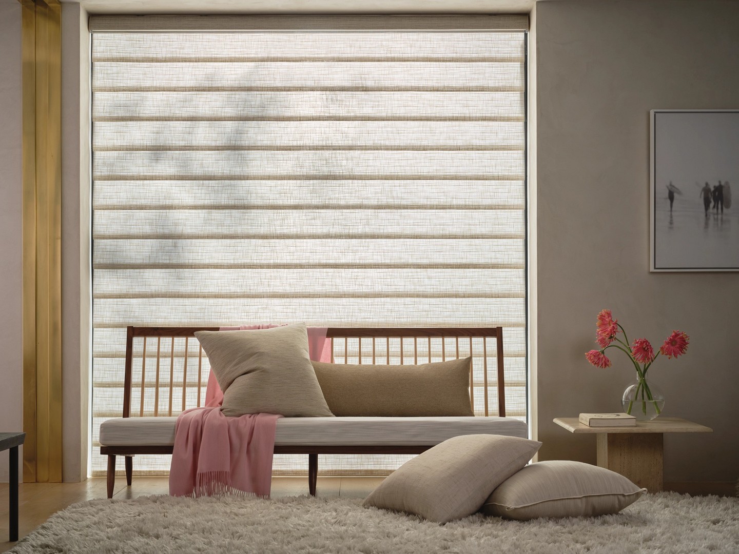 Soft elegance, timeless design. VignetteÂŽ Modern Roman Shades bring luxury and comfort to every room. Schedule your consultation today!
(928) 204-9041